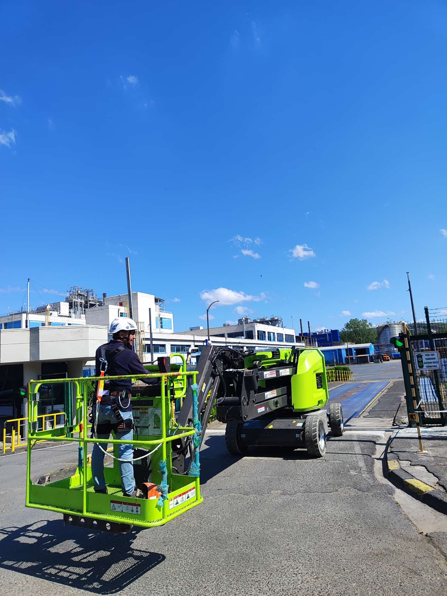 Samsun Liman ve Gıda Sanayi Manlift Kiralama saha detayı